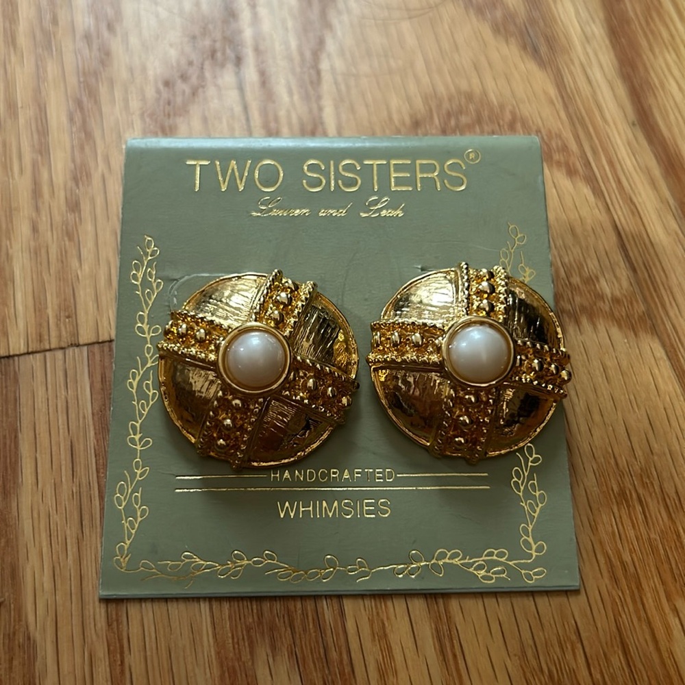 Two sisters handcrafted Gold Earrings